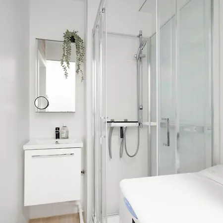 Comfortable 4-room In A Classic Lademoen Building