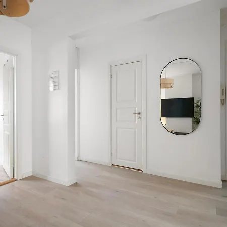 Comfortable 4-room In A Classic Lademoen Building *